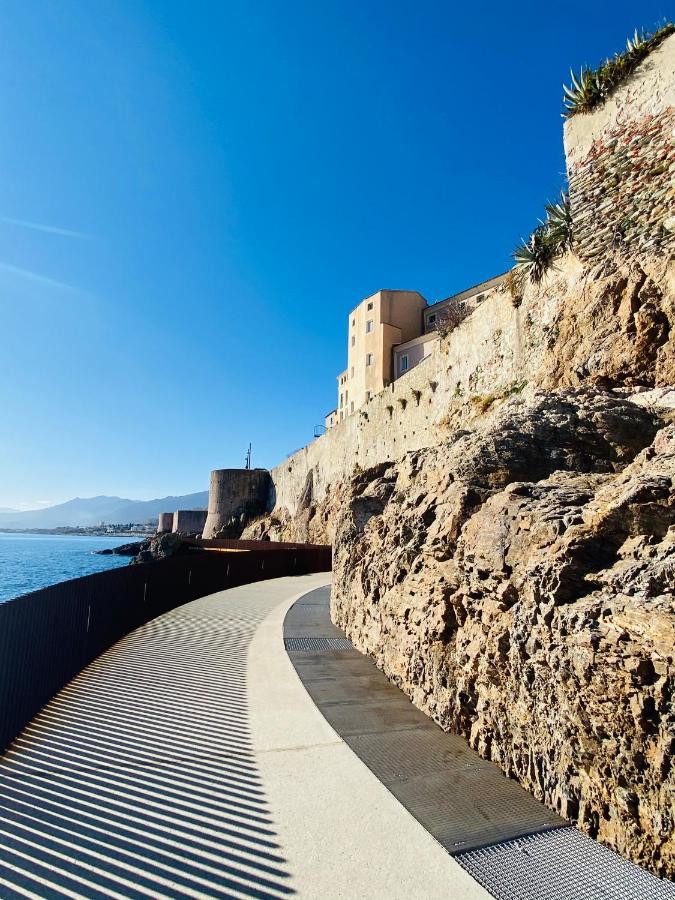 Appartement Casadilonda - Casadibastia - Vue Mer Citadelle Екстер'єр фото